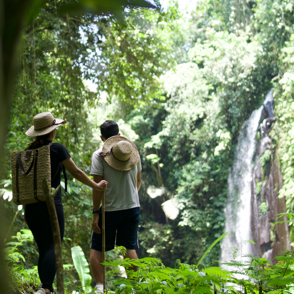 waterfall trekking